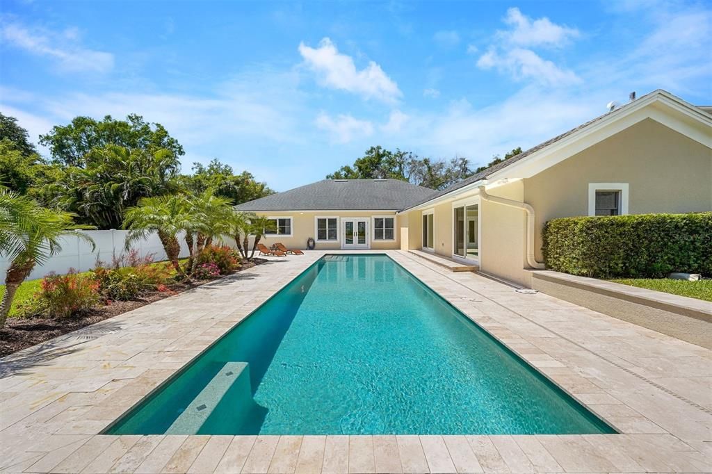 Recently Sold: $1,895,000 (4 beds, 3 baths, 3504 Square Feet)