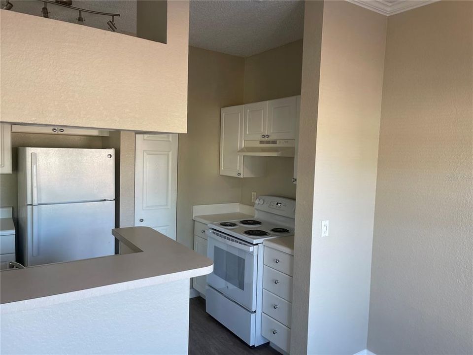 For Rent: $1,700 (2 beds, 2 baths, 1117 Square Feet)