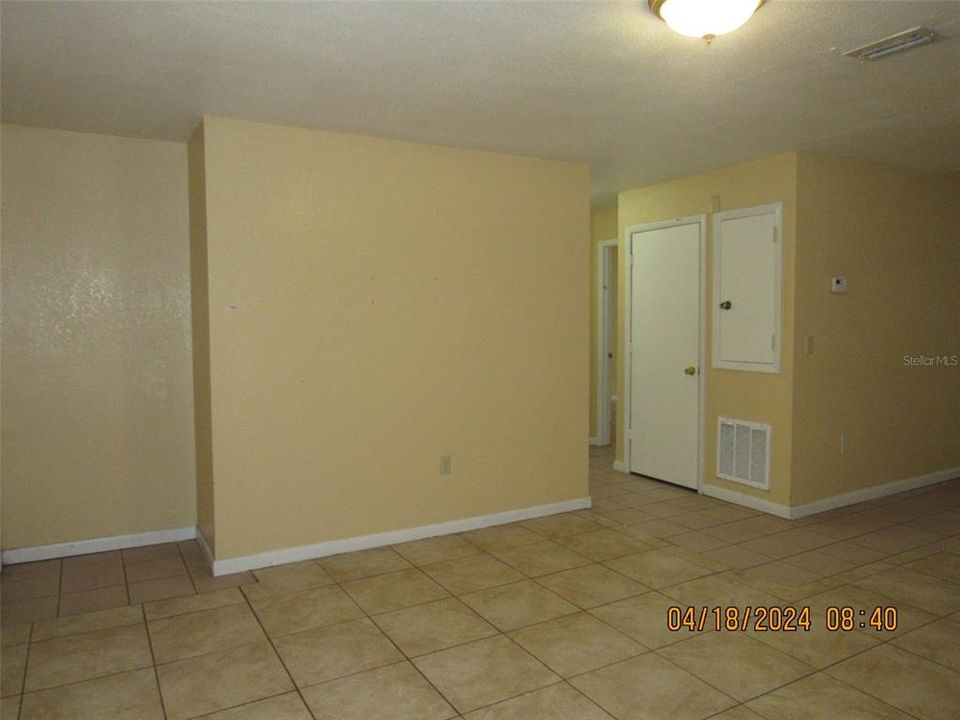 Recently Rented: $1,100 (2 beds, 2 baths, 1080 Square Feet)