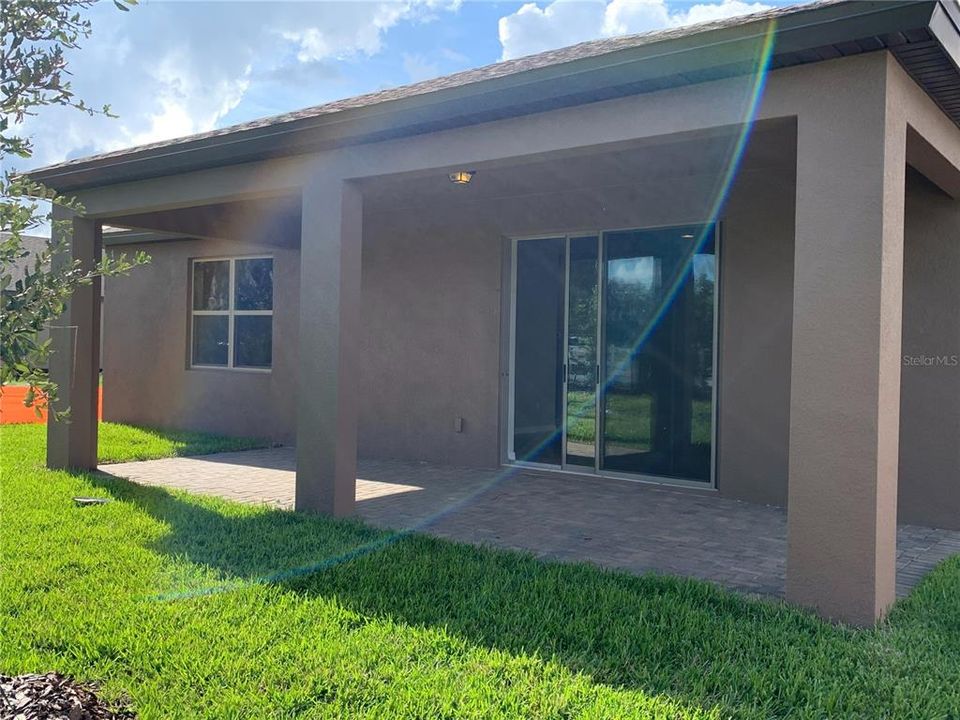 Active With Contract: $2,695 (4 beds, 2 baths, 2162 Square Feet)