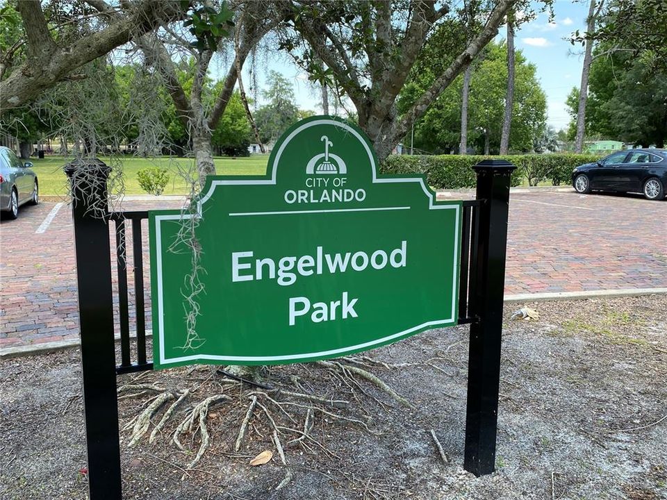 0.7 miles to Engelwood Park