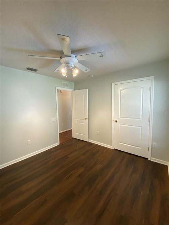 Active With Contract: $2,400 (4 beds, 2 baths, 1956 Square Feet)