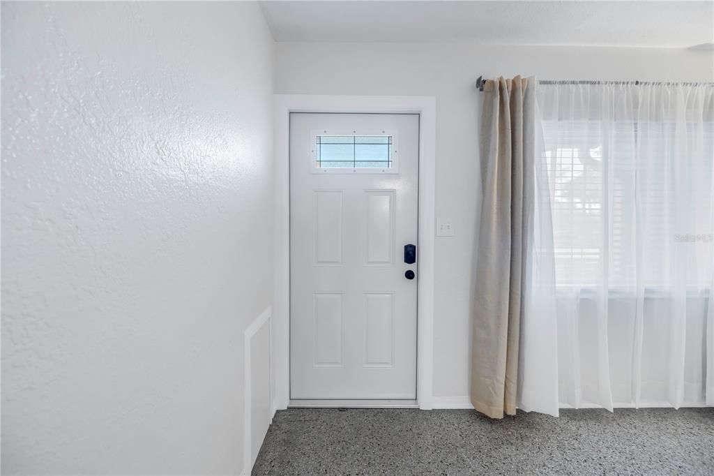For Rent: $2,900 (3 beds, 2 baths, 1282 Square Feet)