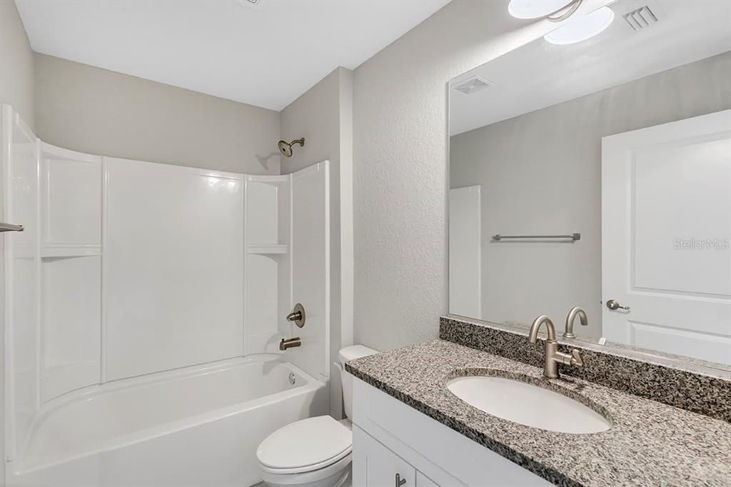 Active With Contract: $274,900 (3 beds, 2 baths, 1453 Square Feet)