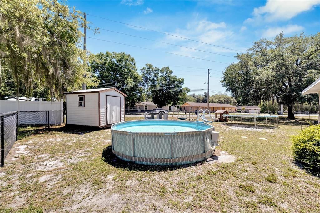 Active With Contract: $349,000 (3 beds, 2 baths, 1690 Square Feet)