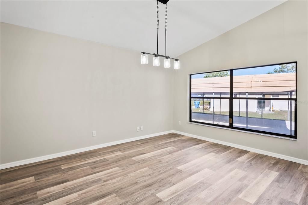 For Sale: $499,900 (3 beds, 2 baths, 2836 Square Feet)