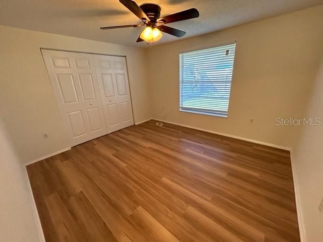 Active With Contract: $2,400 (3 beds, 2 baths, 1477 Square Feet)