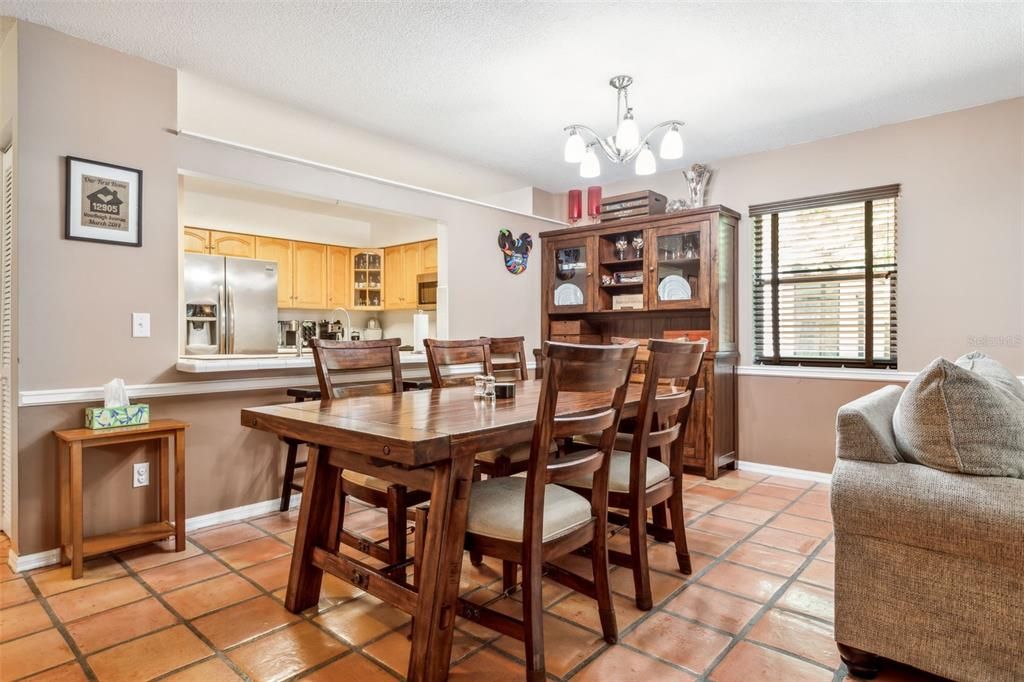 For Sale: $394,900 (3 beds, 2 baths, 1419 Square Feet)