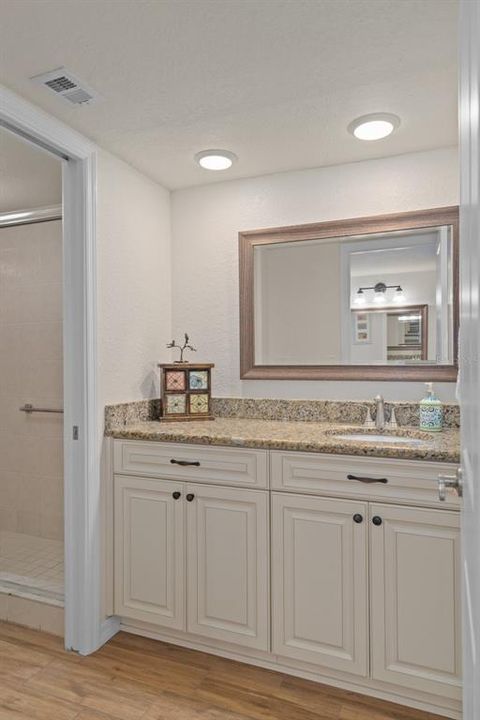 Active With Contract: $1,800 (2 beds, 2 baths, 1025 Square Feet)