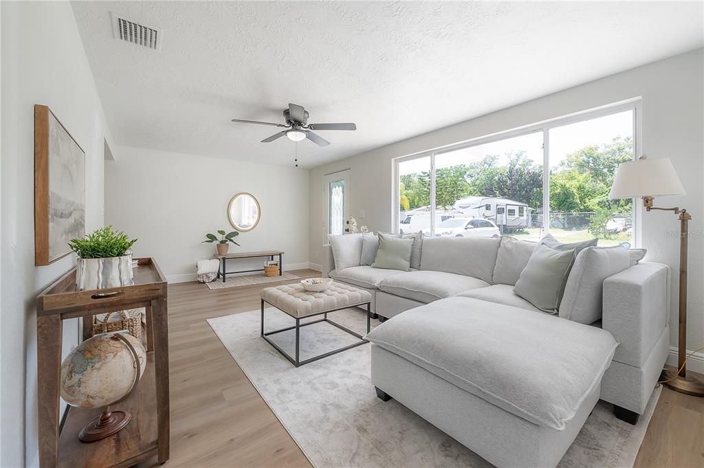 Recently Sold: $269,000 (3 beds, 2 baths, 1230 Square Feet)
