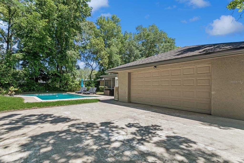 Active With Contract: $549,900 (4 beds, 2 baths, 2070 Square Feet)