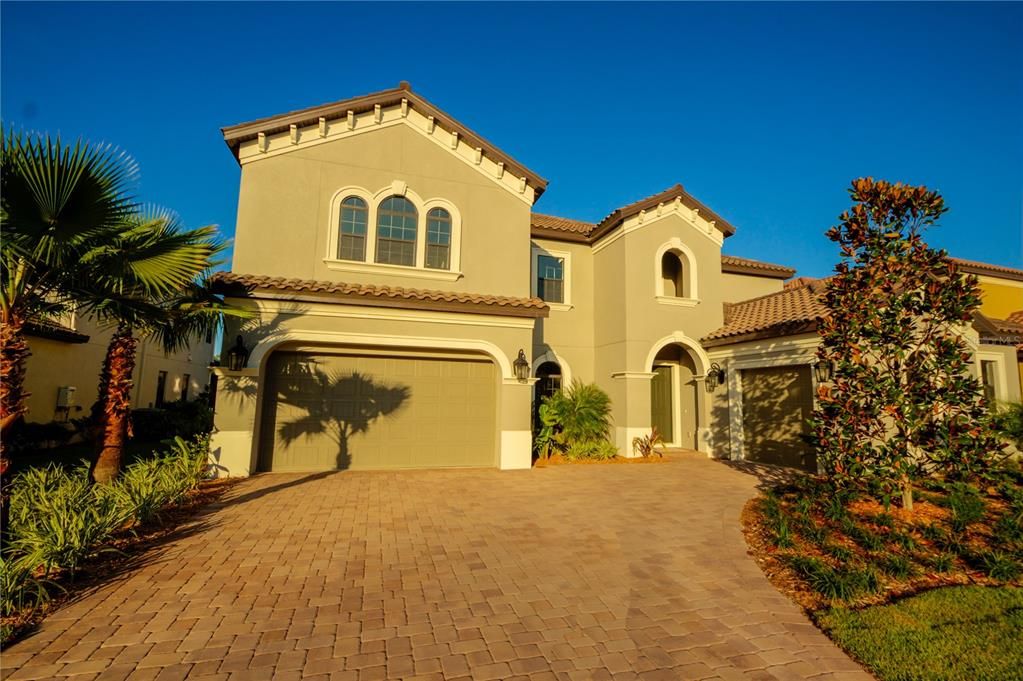 Recently Rented: $5,500 (5 beds, 3 baths, 4337 Square Feet)