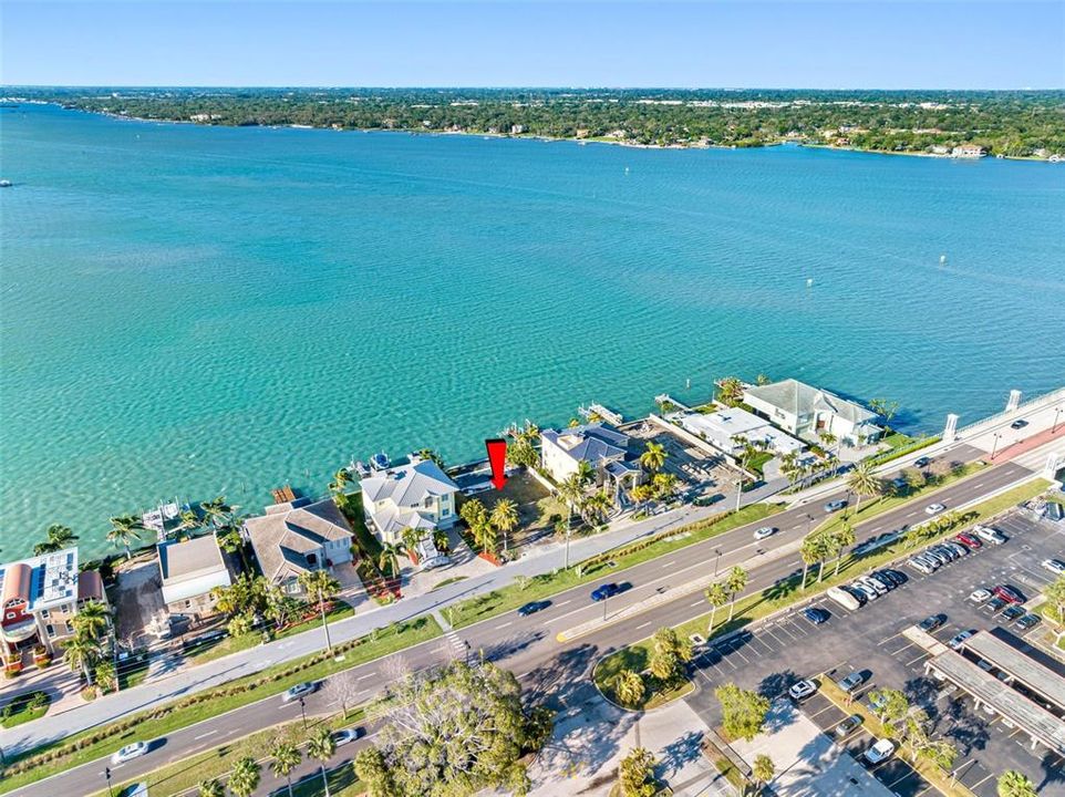 One of the most sought-after lots in Treasure Island