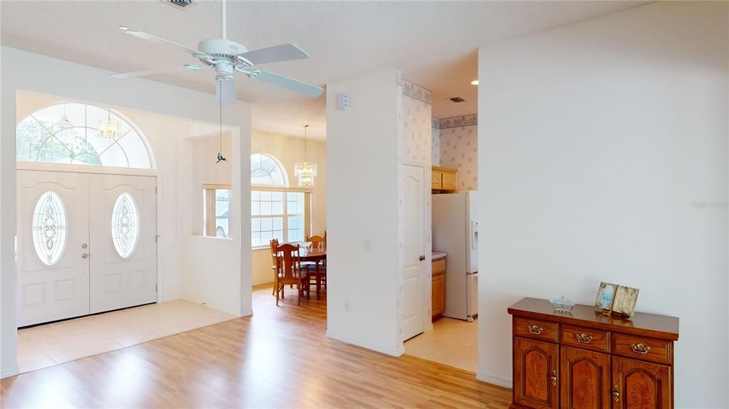 Active With Contract: $449,900 (3 beds, 2 baths, 1957 Square Feet)