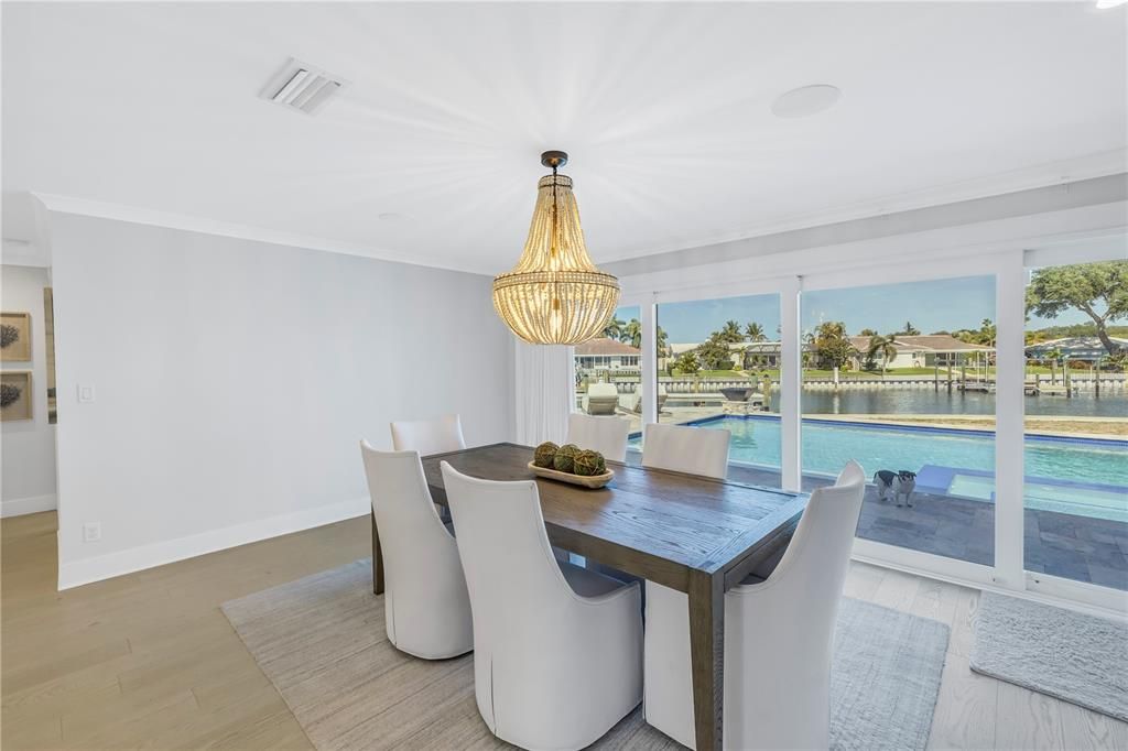 For Sale: $2,750,000 (3 beds, 2 baths, 2586 Square Feet)