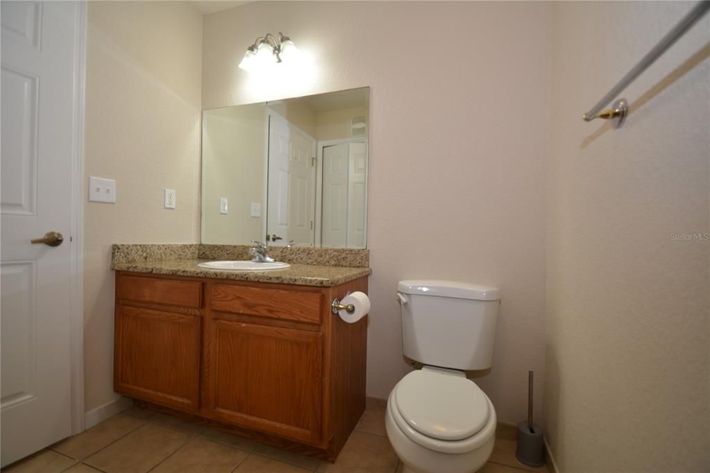 For Rent: $1,600 (2 beds, 2 baths, 951 Square Feet)