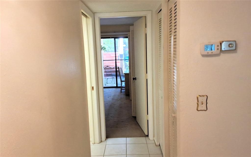 For Sale: $279,900 (2 beds, 2 baths, 1314 Square Feet)