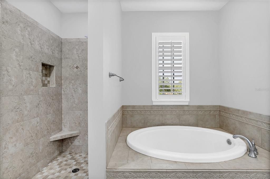 Недавно арендовано: $3,900 (2 спален, 2 ванн, 2057 Квадратных фут)