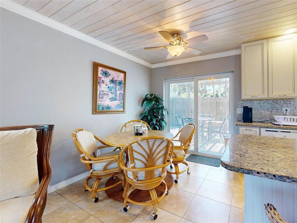 For Sale: $989,000 (4 beds, 2 baths, 1962 Square Feet)