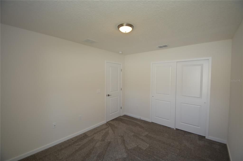 For Rent: $2,100 (3 beds, 2 baths, 1575 Square Feet)