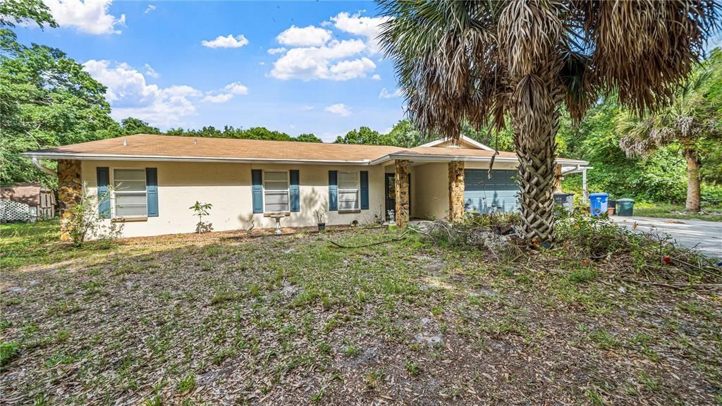 Recently Sold: $479,000 (3 beds, 2 baths, 2101 Square Feet)