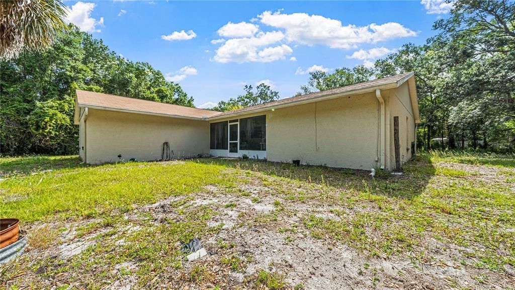 Active With Contract: $479,000 (3 beds, 2 baths, 2101 Square Feet)