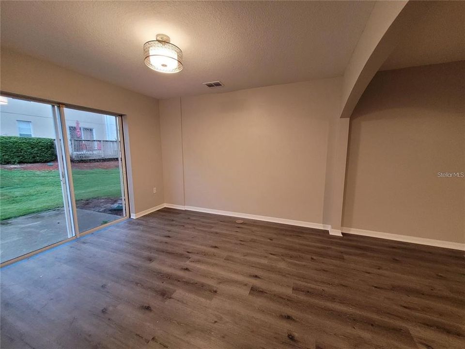 For Rent: $1,850 (3 beds, 2 baths, 1771 Square Feet)