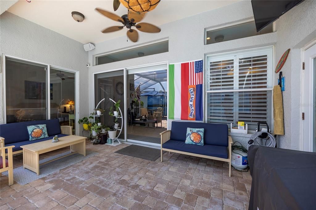 Sliding doors lead to the Lanai from the Primary Suite and Living room