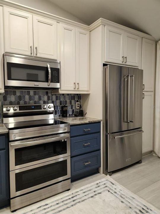 For Sale: $347,000 (2 beds, 2 baths, 1518 Square Feet)