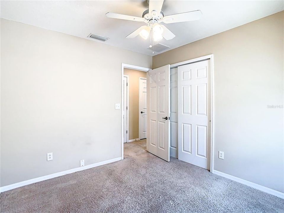 Active With Contract: $325,000 (3 beds, 2 baths, 1572 Square Feet)