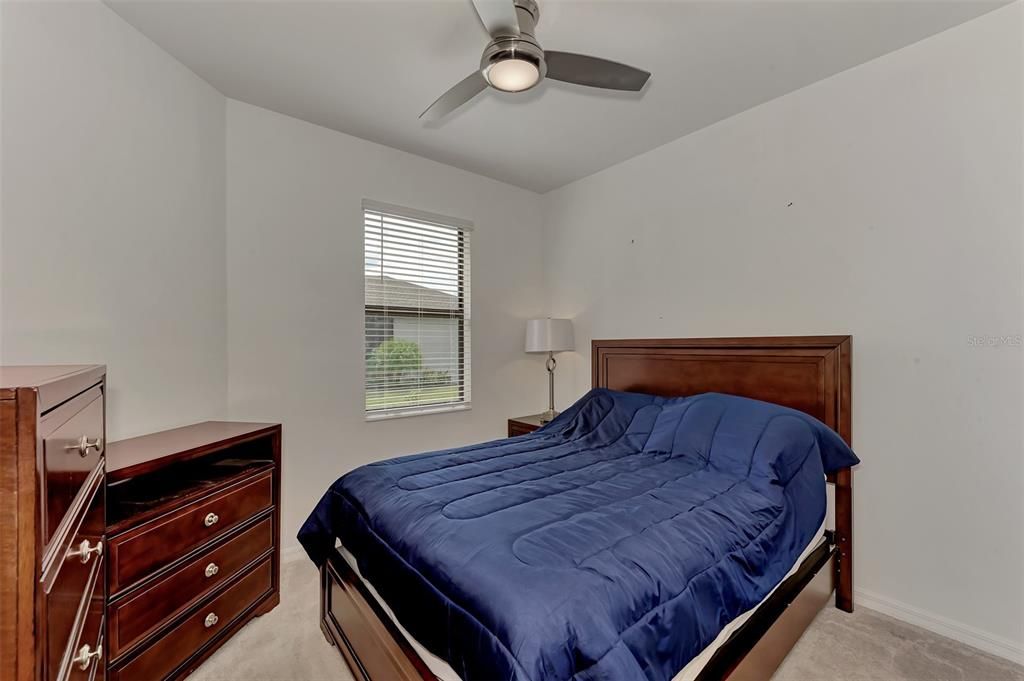 For Sale: $314,900 (2 beds, 2 baths, 1560 Square Feet)