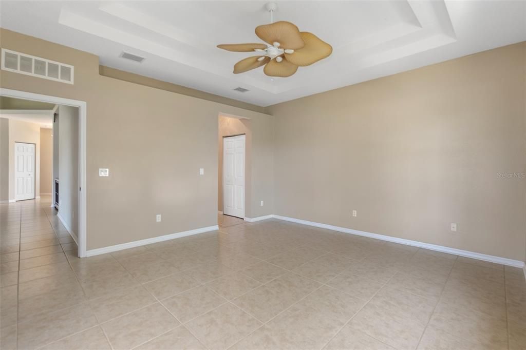 For Sale: $386,500 (3 beds, 2 baths, 1766 Square Feet)