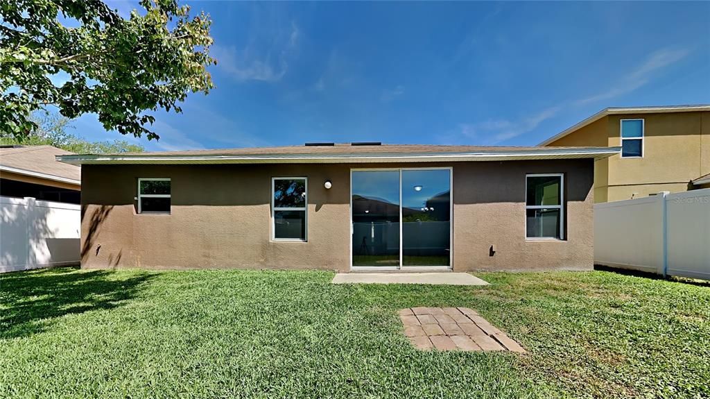 For Sale: $339,900 (3 beds, 2 baths, 1895 Square Feet)