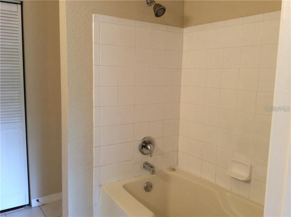 For Sale: $189,000 (1 beds, 1 baths, 794 Square Feet)