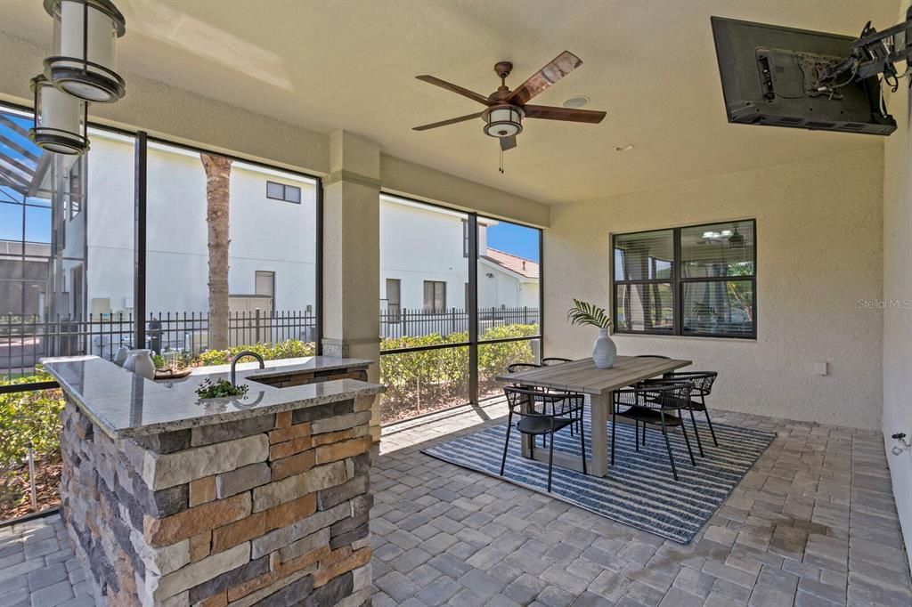 Active With Contract: $1,300,000 (4 beds, 3 baths, 4113 Square Feet)