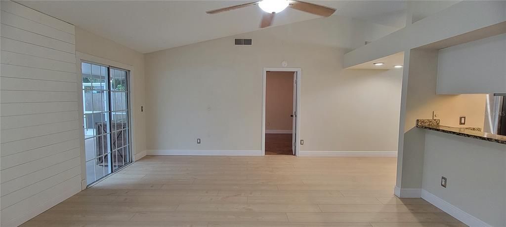 For Rent: $2,600 (3 beds, 2 baths, 1229 Square Feet)
