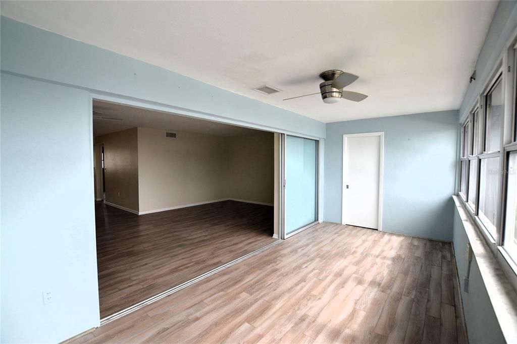 For Rent: $2,700 (1 beds, 2 baths, 1145 Square Feet)