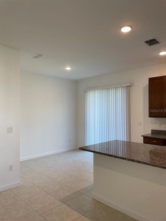 Active With Contract: $2,450 (3 beds, 2 baths, 1489 Square Feet)