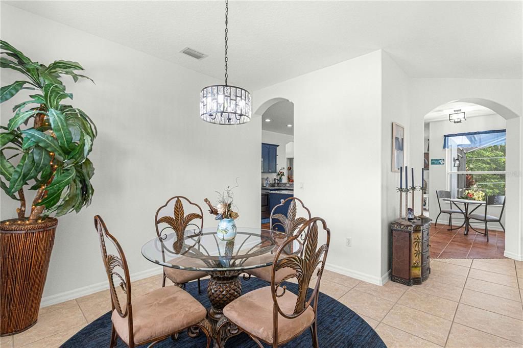 Active With Contract: $448,000 (3 beds, 2 baths, 1868 Square Feet)
