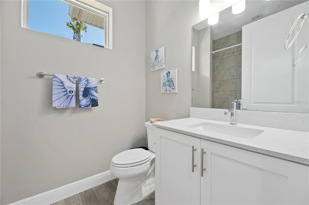 For Sale: $395,000 (2 beds, 2 baths, 1603 Square Feet)