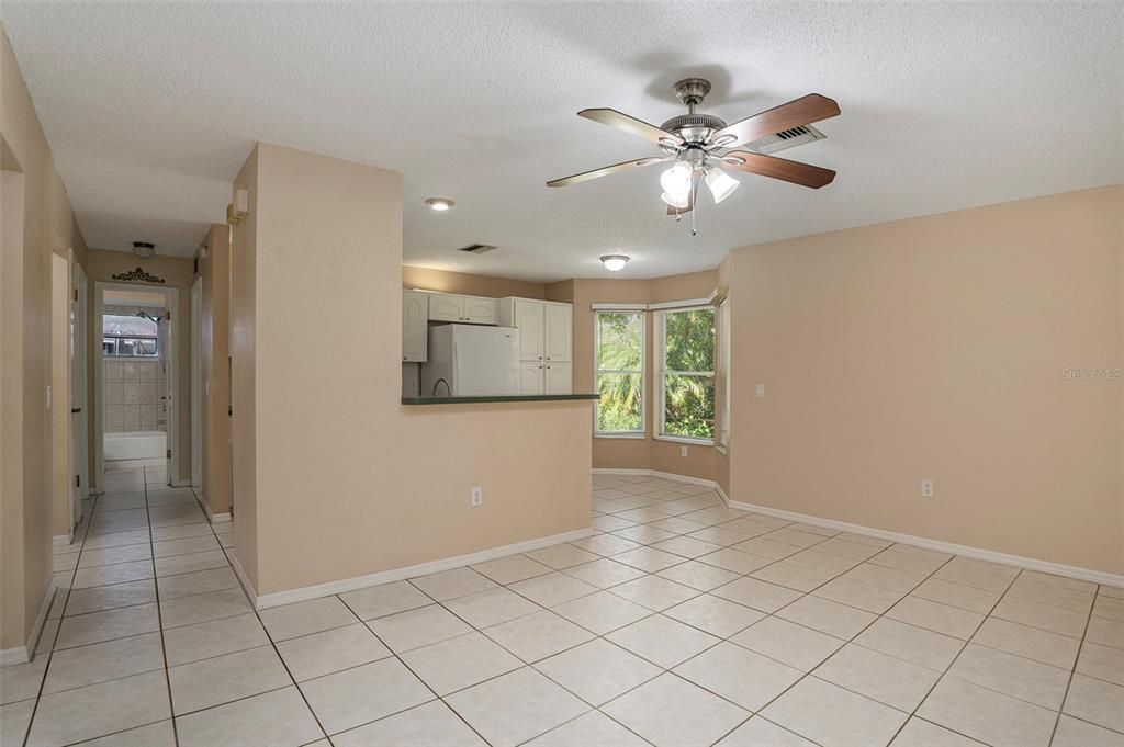 Recently Sold: $245,000 (3 beds, 2 baths, 1514 Square Feet)