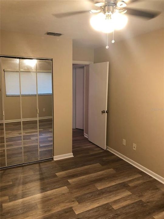 For Rent: $1,200 (2 beds, 1 baths, 1096 Square Feet)