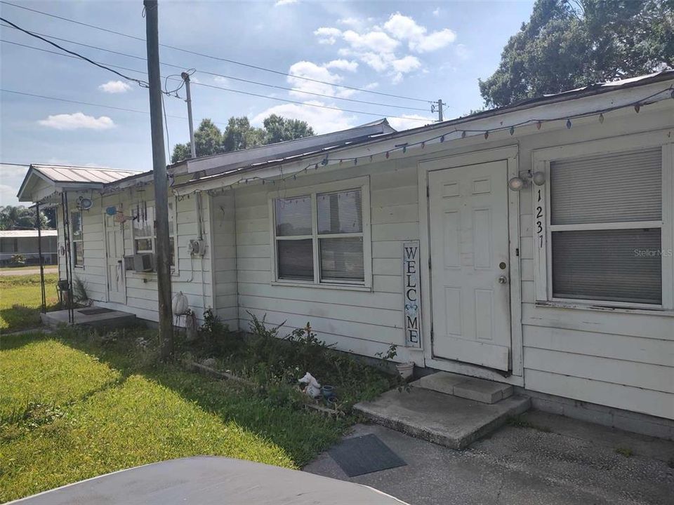 Recently Sold: $99,900 (3 beds, 1 baths, 1649 Square Feet)