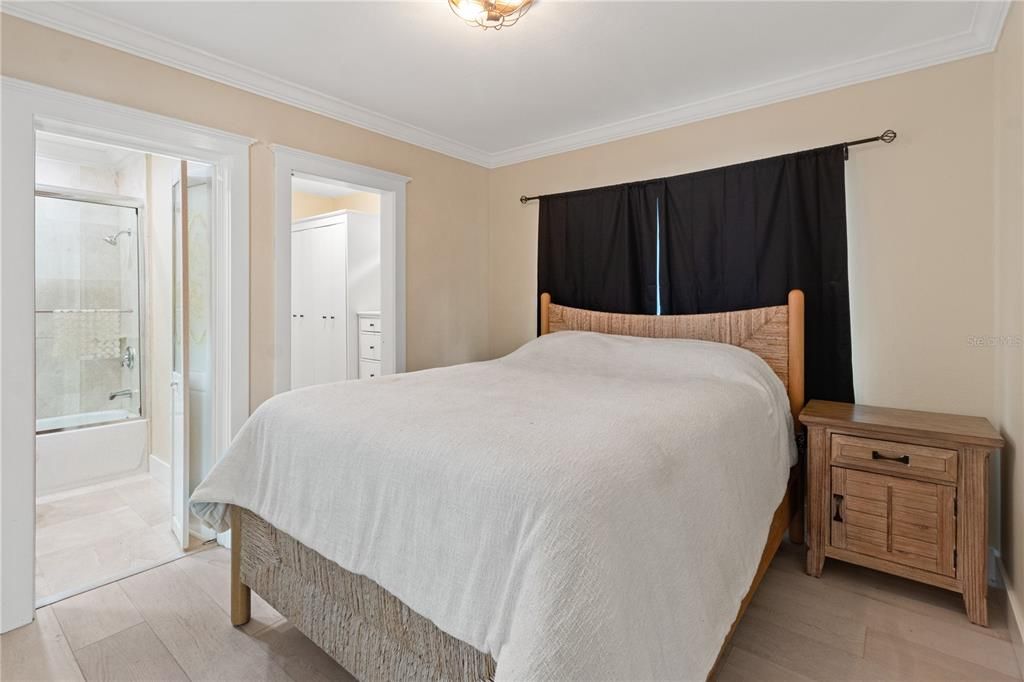 Недавно арендовано: $1,900 (1 спален, 2 ванн, 917 Квадратных фут)