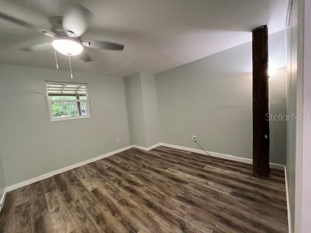 For Rent: $1,350 (2 beds, 1 baths, 800 Square Feet)