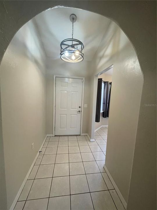 For Rent: $2,000 (3 beds, 2 baths, 1508 Square Feet)
