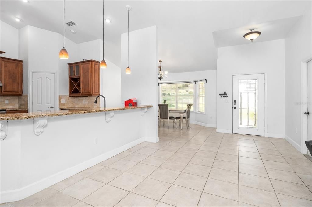 For Sale: $475,000 (4 beds, 2 baths, 2089 Square Feet)