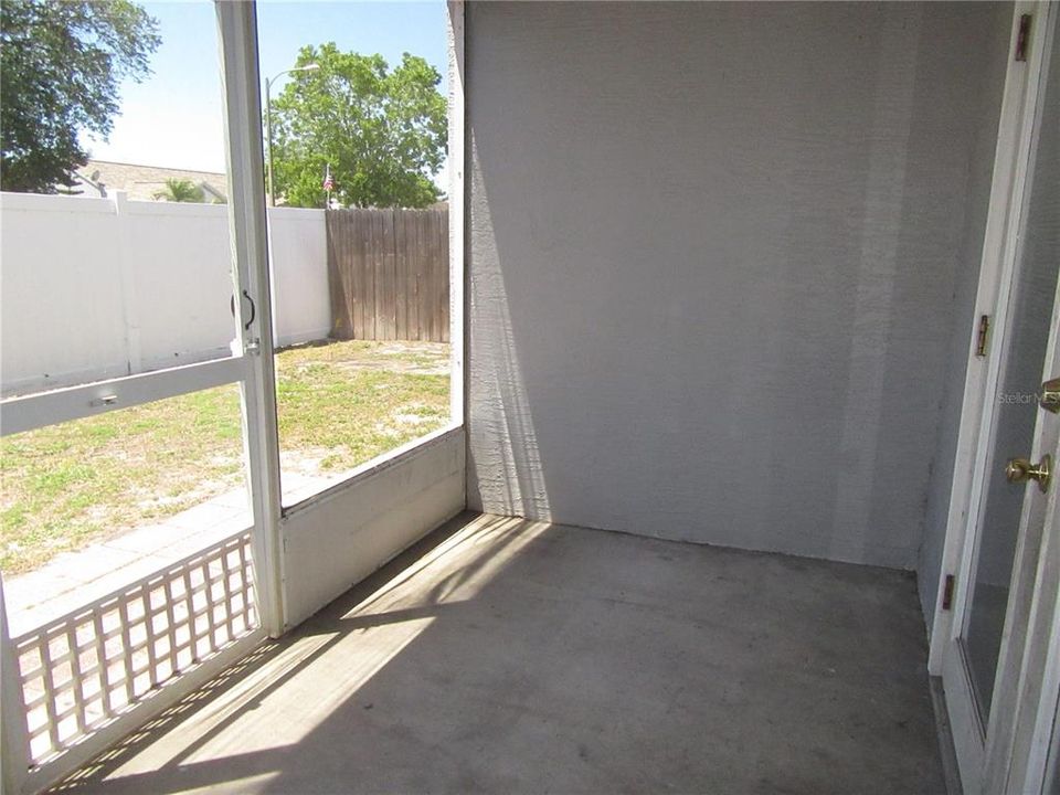 For Sale: $279,900 (3 beds, 2 baths, 1188 Square Feet)
