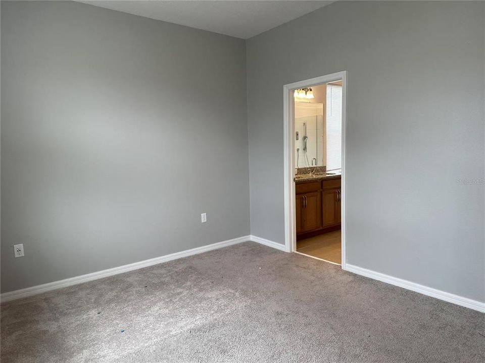 For Rent: $2,250 (3 beds, 2 baths, 1495 Square Feet)
