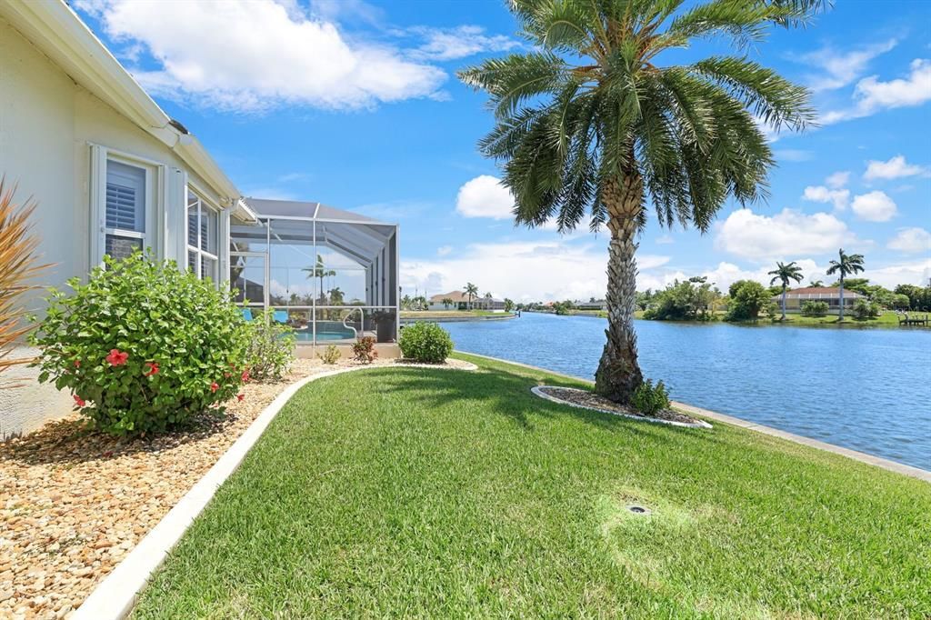 Recently Sold: $760,000 (3 beds, 3 baths, 2465 Square Feet)